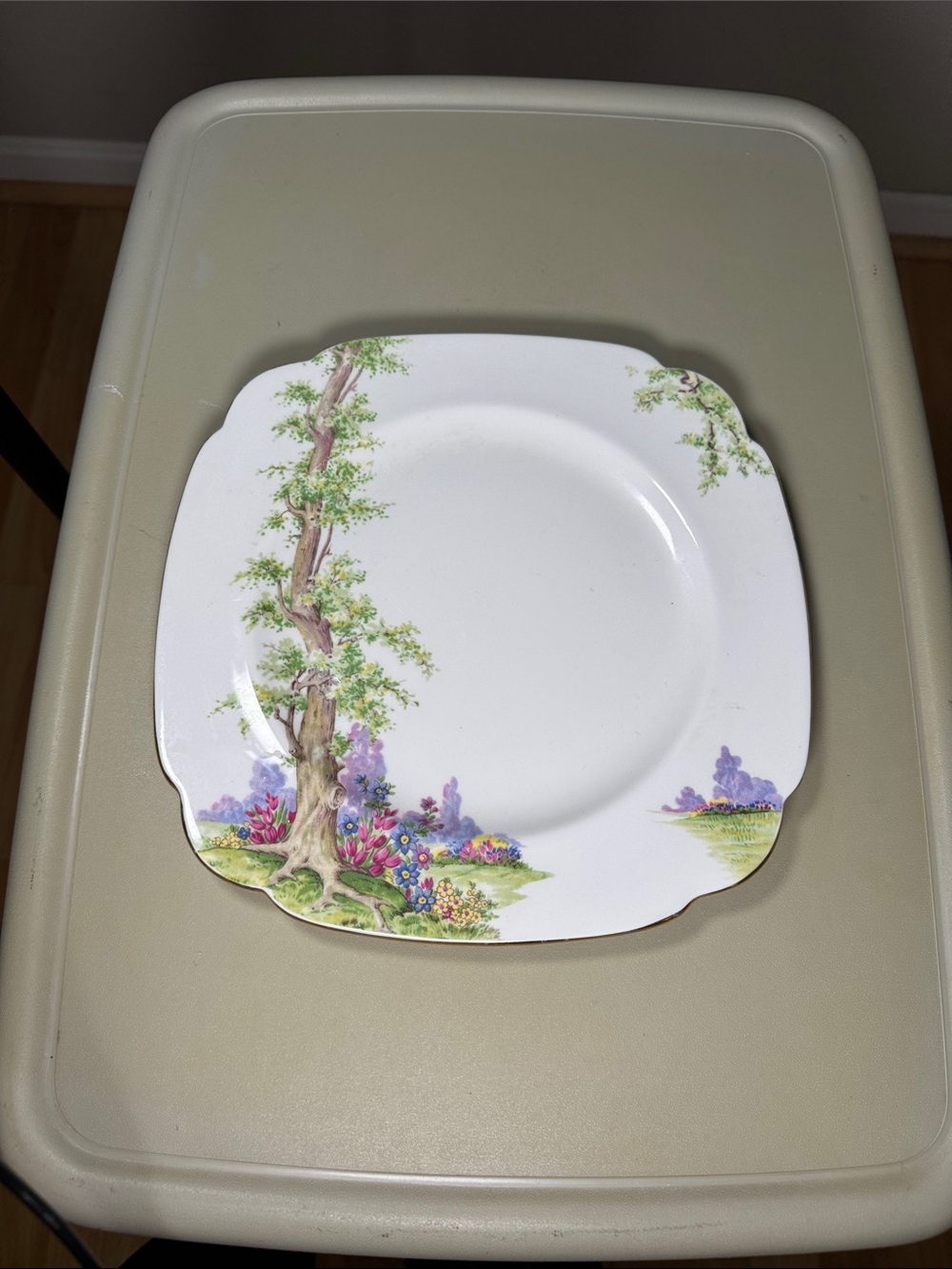 Royal Albert Greenwood Tree Bone China Luncheon Plate England Vintage
